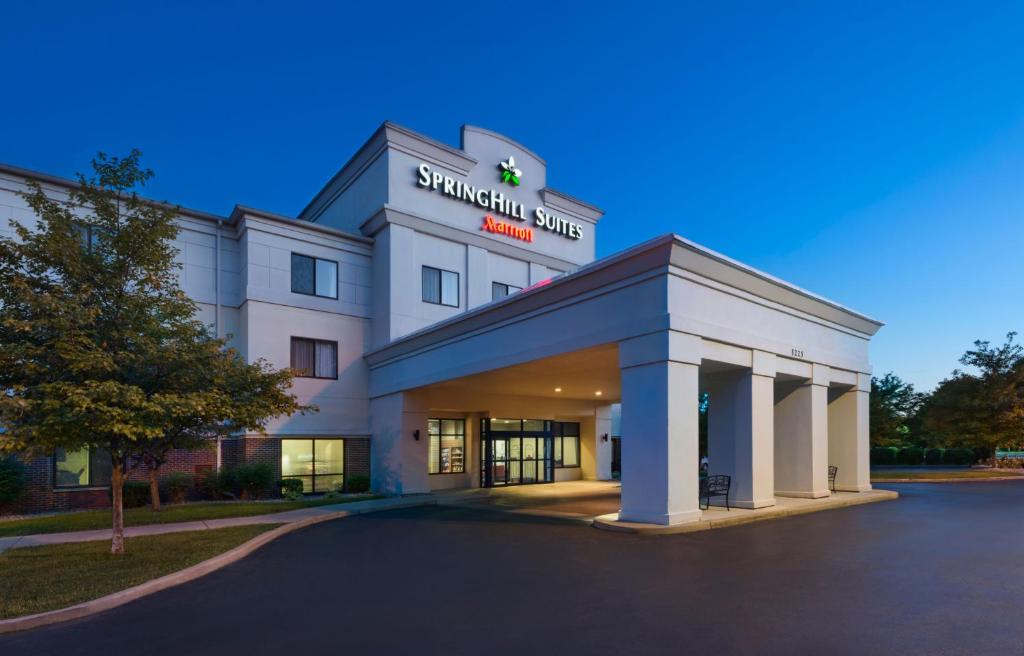 SpringHill Suites Mishawaka-University Area Main image 1